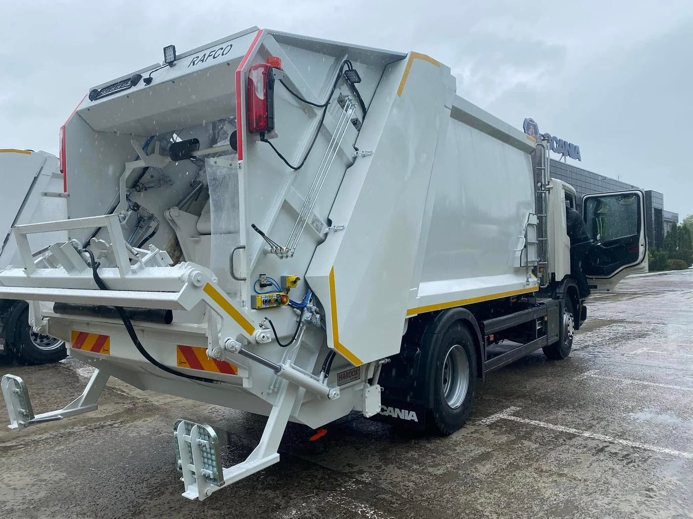 RAFCO WPress — 12 m³, En servicio