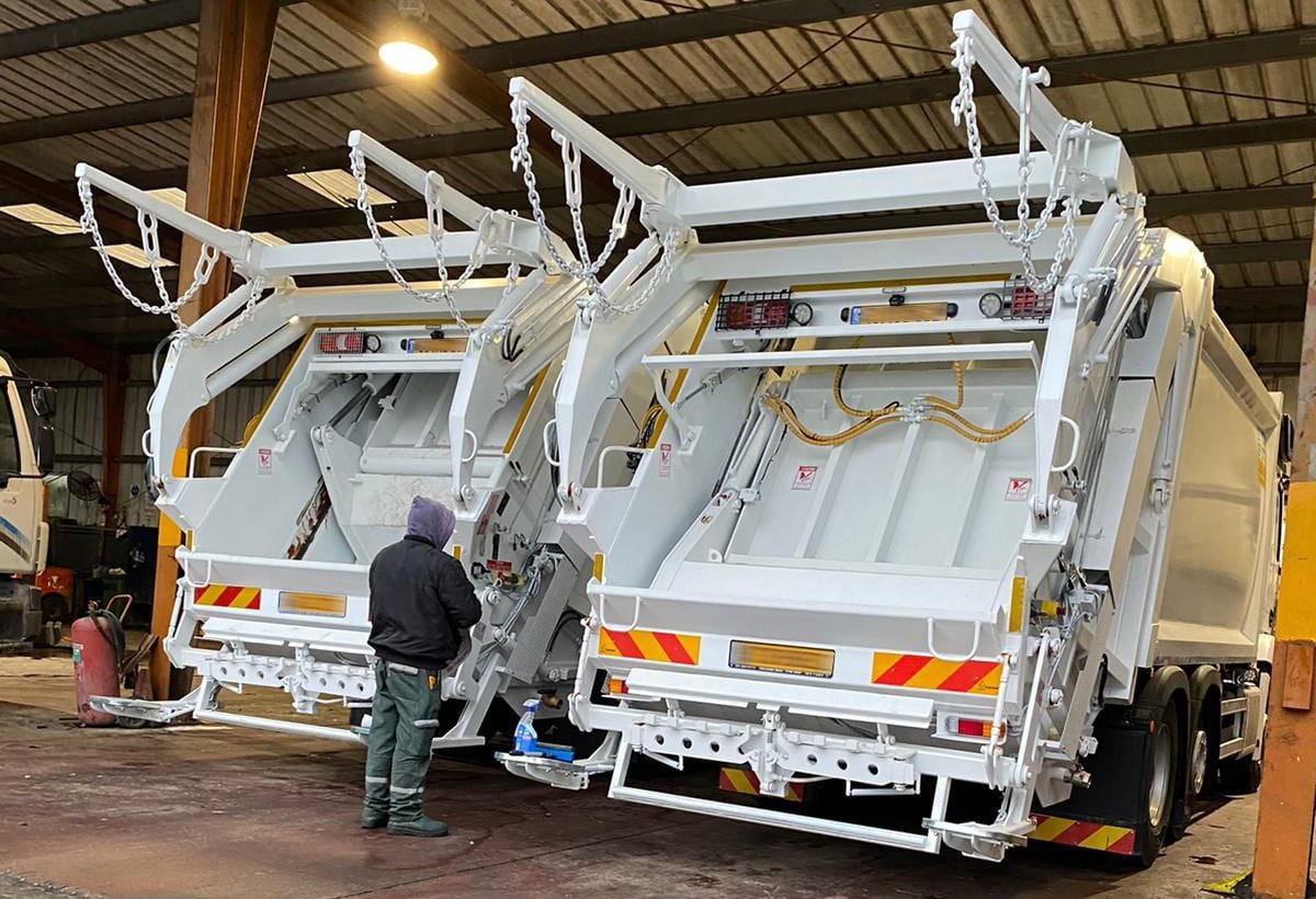RAFCO XPress — 26 m³ · Insignia, En servicio